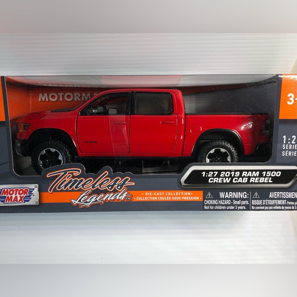 NEW 2019 Dodge RAM 1500 Crew Cab Rebel Motor Max Diecast Red Truck Scale 1:27